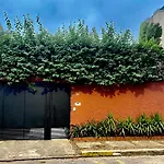 Casa Irauna
